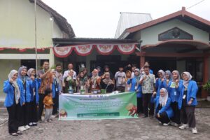 Read more about the article Tim PPK ORMAWA HIMASTA UNIMUS Gelar Edukasi dan Praktik Penggunaan Soil Meter di Desa Banjarejo, Kecamatan Guntur, Kabupaten Demak