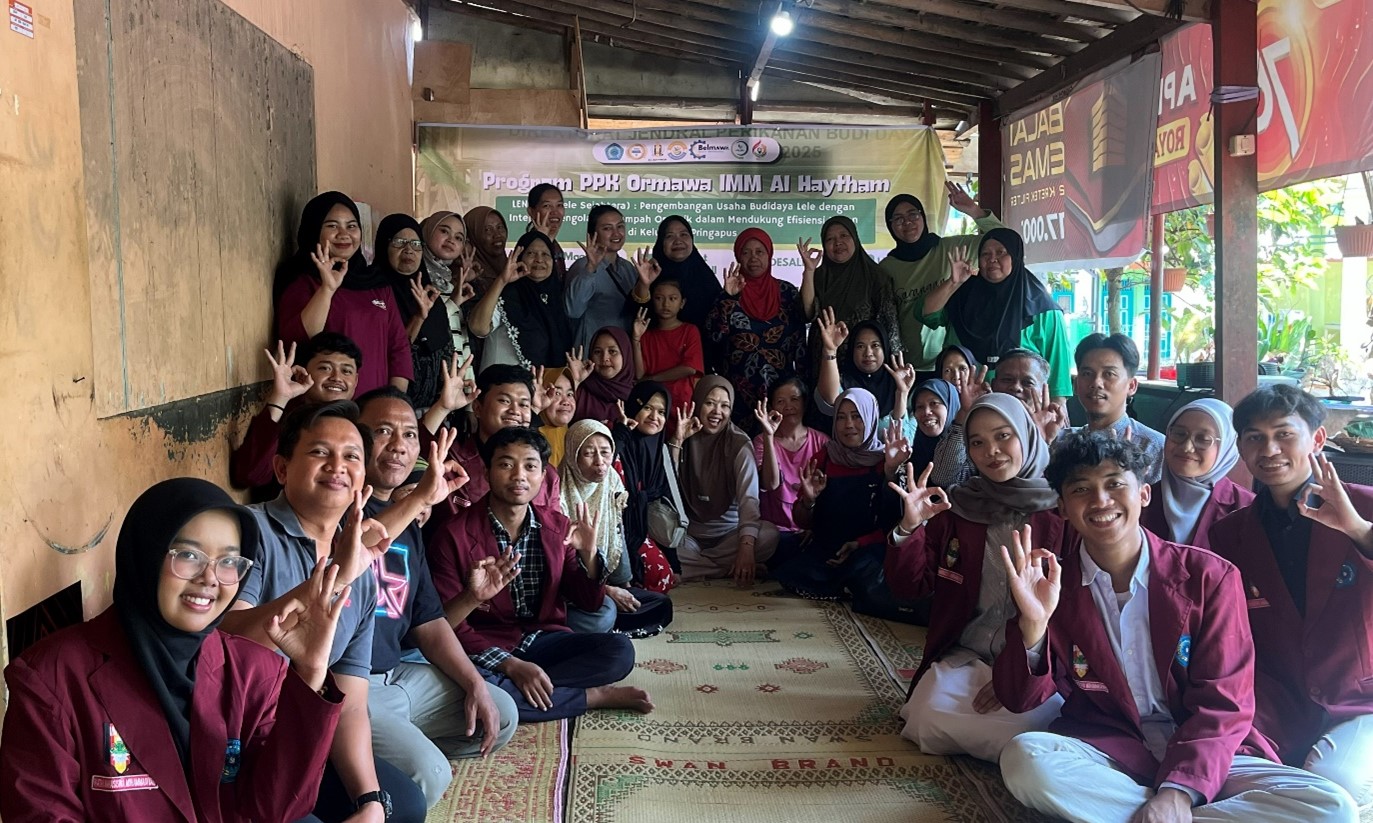 Read more about the article Bangun Lingkungan Berkelanjutan melalui Pengelolaan Sampah, TIM PPK Ormawa IMM Al Haytham Unimus Gelar Edukasi PILAR PRINGAPUS Bersama Warga Kelurahan Pringapus